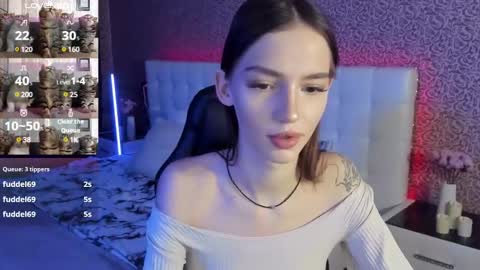 Sophie online show from 02.06.25