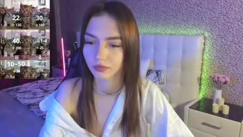 Sophie online show from 02.08.25