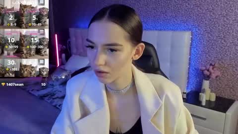 Sophie online show from 02.25.25