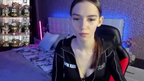 Sophie online show from 03.04.25
