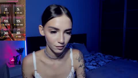 Sophie online show from 09.17.25