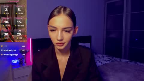 Sophie online show from 10.22.25