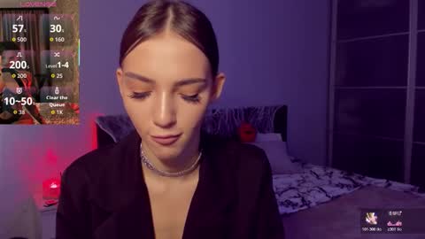 Sophie online show from 10.29.25