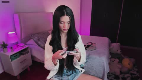    online show from 09.09.25