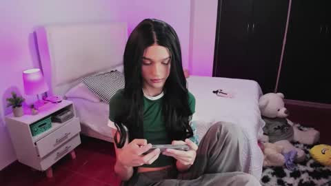    online show from 09.14.25