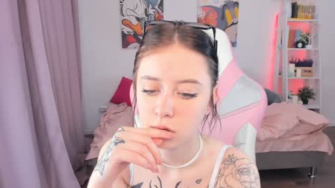 Sophie  online show from 01.11.25