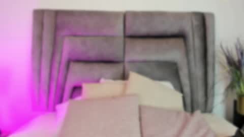 Sophie  online show from 03.28.26