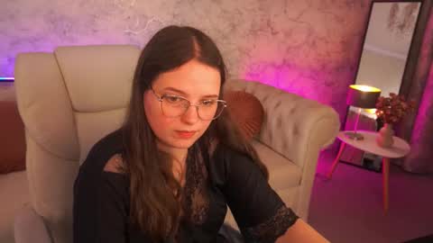 sophieedreams online show from 10.27.25