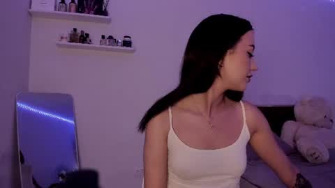 Snapshot of sophieelainee chatting on 07.26.26 Sophie online show from 07.26.26