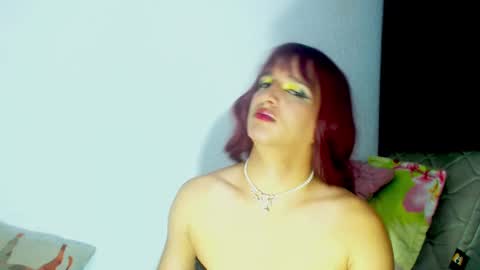 sophiehillsxo online show from 01.24.25