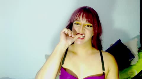 sophiehillsxo online show from 02.24.25