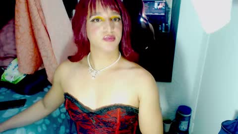 sophiehillsxo online show from 02.28.25