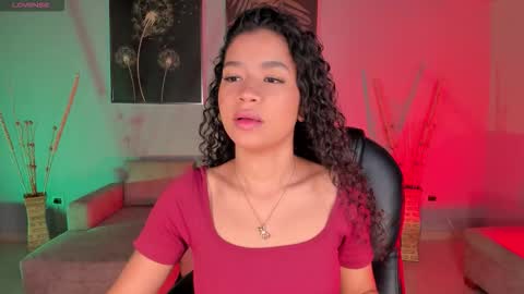 Sophie Houston online show from 10.06.25