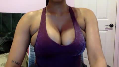 Sophia Star online show from 01.08.25