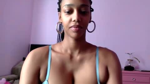 Sophia Star online show from 01.12.25