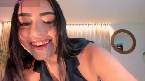 Sophie online show from 03.25.26