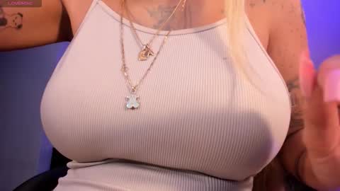 Sophie  Palmer online show from 09.17.25