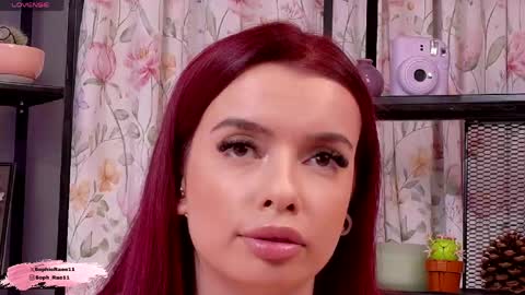 sophieraee online show from 05.04.26