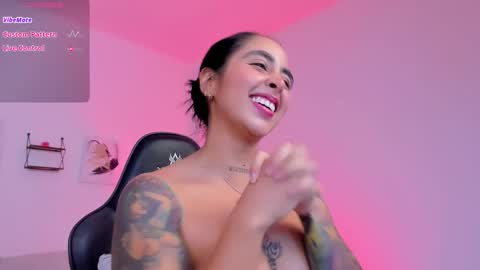 sophierooy online show from 09.25.25