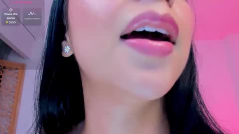 sophierooy online show from 03.11.26