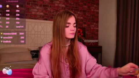 Snapshot of sophiesuvi chatting on 12.28.24 Sophie and my bestie Mandy    online show from 12.28.24