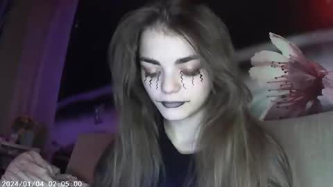 Snapshot of sophiesuvi chatting on 10.30.25 Sophie and my bestie Mandy    online show from 10.30.25