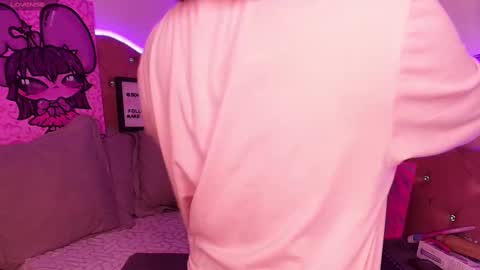 Snapshot of sophievv chatting on 10.04.25 Sophie online show from 10.04.25