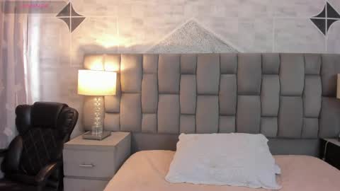 sophiewatson_ online show from 05.21.26