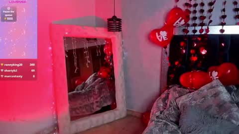 sophi online show from 02.15.25