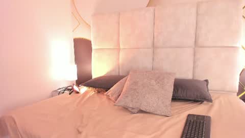 sophiie_rosee online show from 07.06.26