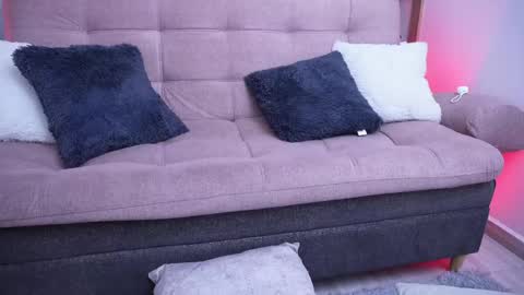 Sophiie online show from 04.21.26