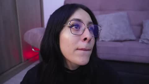 Sophiie online show from 06.12.26