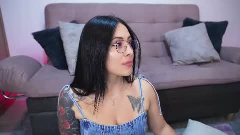 Sophiie online show from 07.11.26