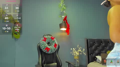 Sophie Taylor online show from 12.18.24