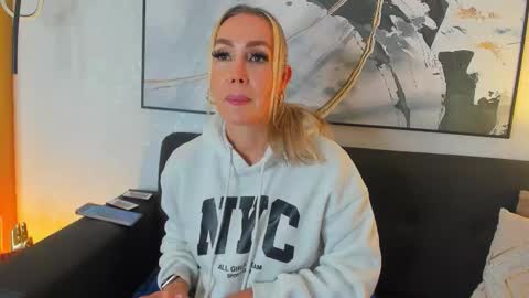 Sophi online show from 02.24.26