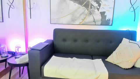 Sophi online show from 02.28.26