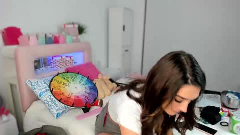 Sophi online show from 09.11.25