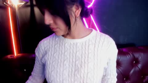 SOPHY ROGERS online show from 02.01.25