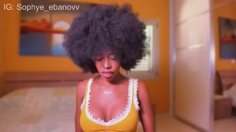 Snapshot of sophye_ebanov chatting on 10.04.25 SEE U HERE OF  online show from 10.04.25