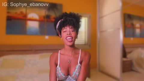 Snapshot of sophye_ebanov chatting on 10.12.25 SEE U HERE OF  online show from 10.12.25