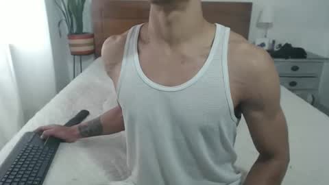 Snapshot of sornero777111 chatting on 09.29.25 businessman online show from 09.29.25