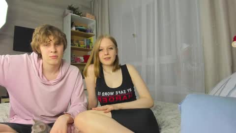 Snapshot of sosaguillypleasure chatting on 04.17.26 sosaguillypleasure online show from 04.17.26