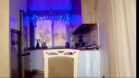 Snapshot of soulmategirl chatting on 12.27.24 SoulMate online show from 12.27.24