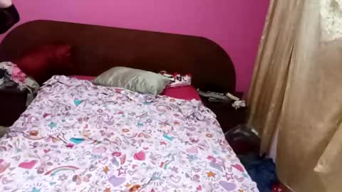 Candy   online show from 03.12.25