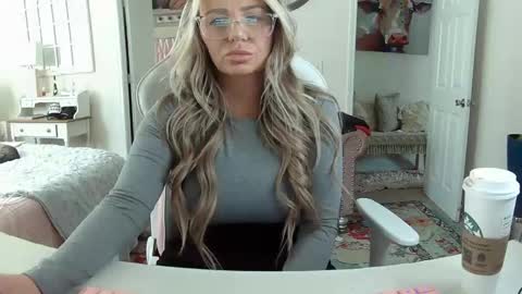 Your Barbii online show from 02.10.25