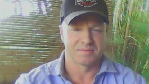 soveryhandsome online show from 01.02.25