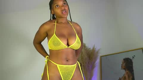 Snapshot of sow_fitt chatting on 05.03.26 sow_fitt online show from 05.03.26