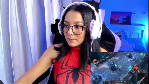 Snapshot of soy___lili chatting on 01.13.25 Lili online show from 01.13.25