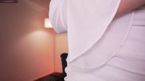 Irisita online show from 03.06.26