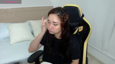 M A R I A N A online show from 01.07.25